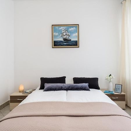 Elite Apartments Swietego Ducha Gdansk Bagian luar foto