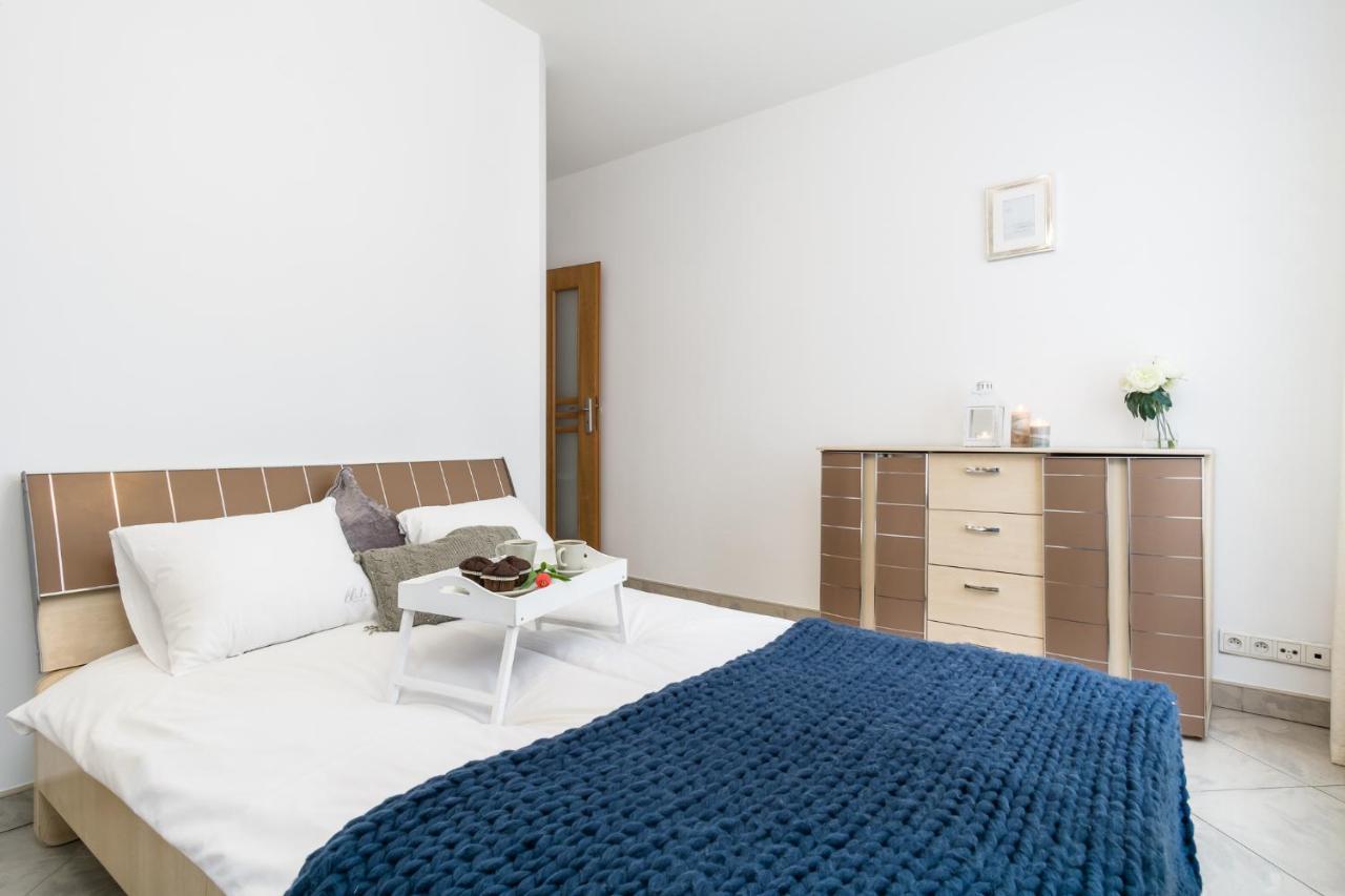 Elite Apartments Swietego Ducha Gdansk Bagian luar foto