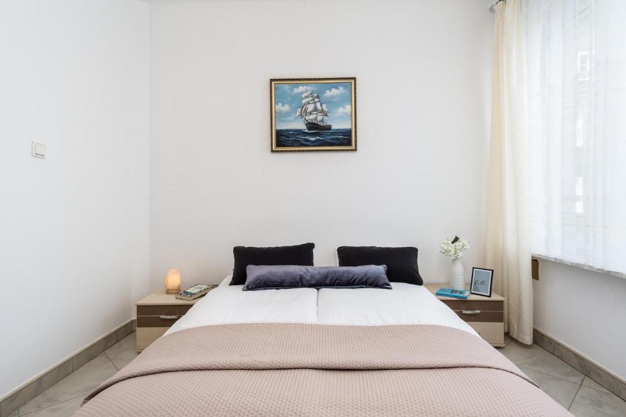 Elite Apartments Swietego Ducha Gdansk Bagian luar foto
